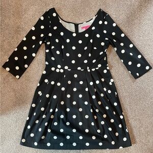 Betsey Johnson black and white polka dot dress 3/4 sleeve with pockets, size 8